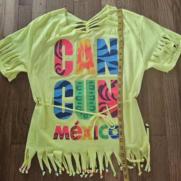 Cancun Mexico Vibrant Cut Weaved Beaded Neon Short Sleeve TShirt Women's Medium - Picture 7 of 7